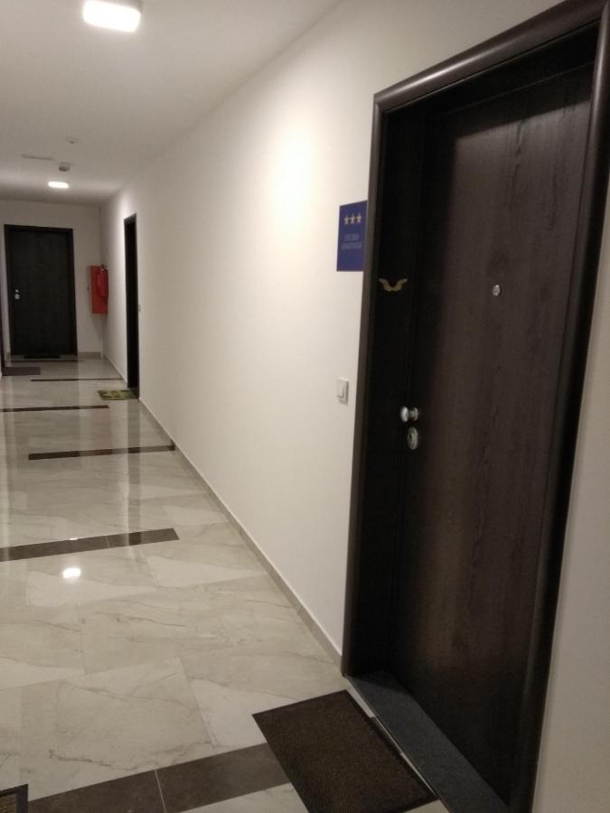 Studio Apartman Krila Wings- Parking In Garage Zagreb Extérieur photo